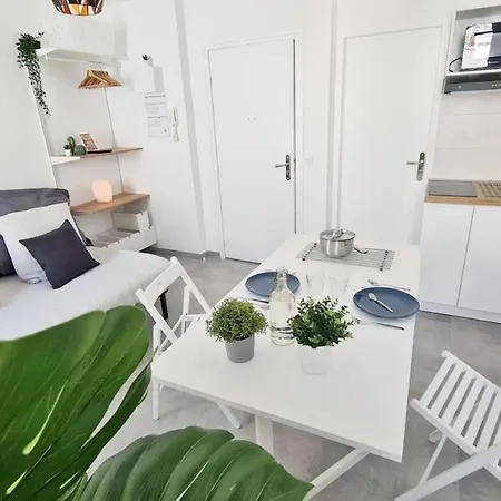 Maxbnb - Climatise - 22m2- Wifi Fibre - 10 Min A Pied Gare - 3 - δδδ